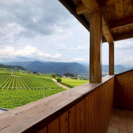 Harmony Apt 2 Appiano Sulla Strada Del Vino Dış mekan fotoğraf